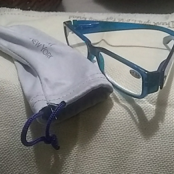 Jones New York Reading Glasses - Picture 6 of 7